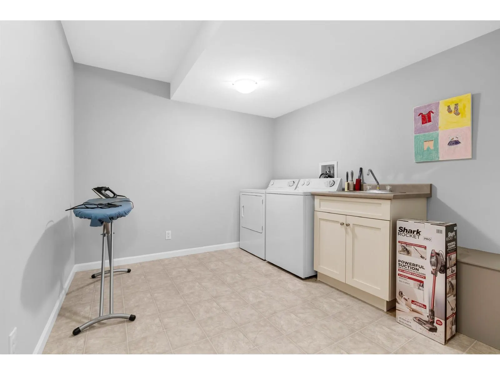 5 3363 ROSEMARY HEIGHTS CRESCENT