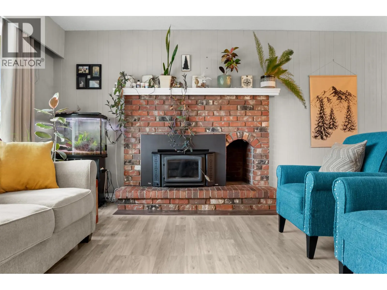 724 PIGEON DRIVE