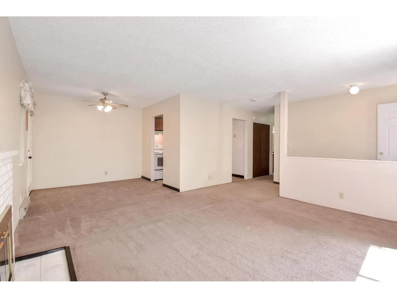802 10620 150 STREET