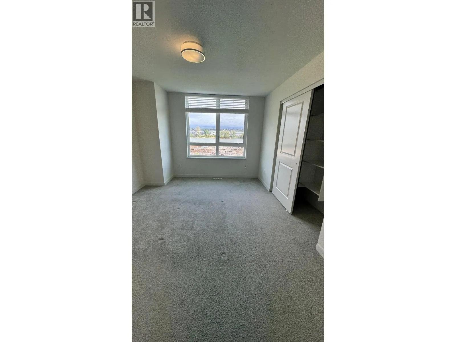 XX 10311 RIVER DRIVE