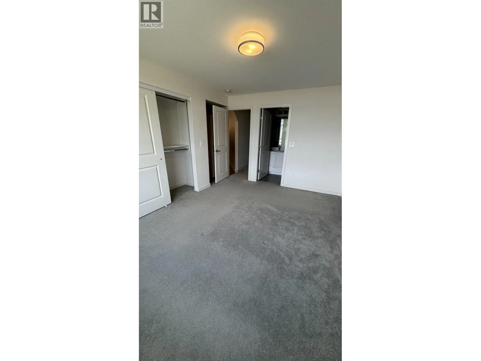 XX 10311 RIVER DRIVE