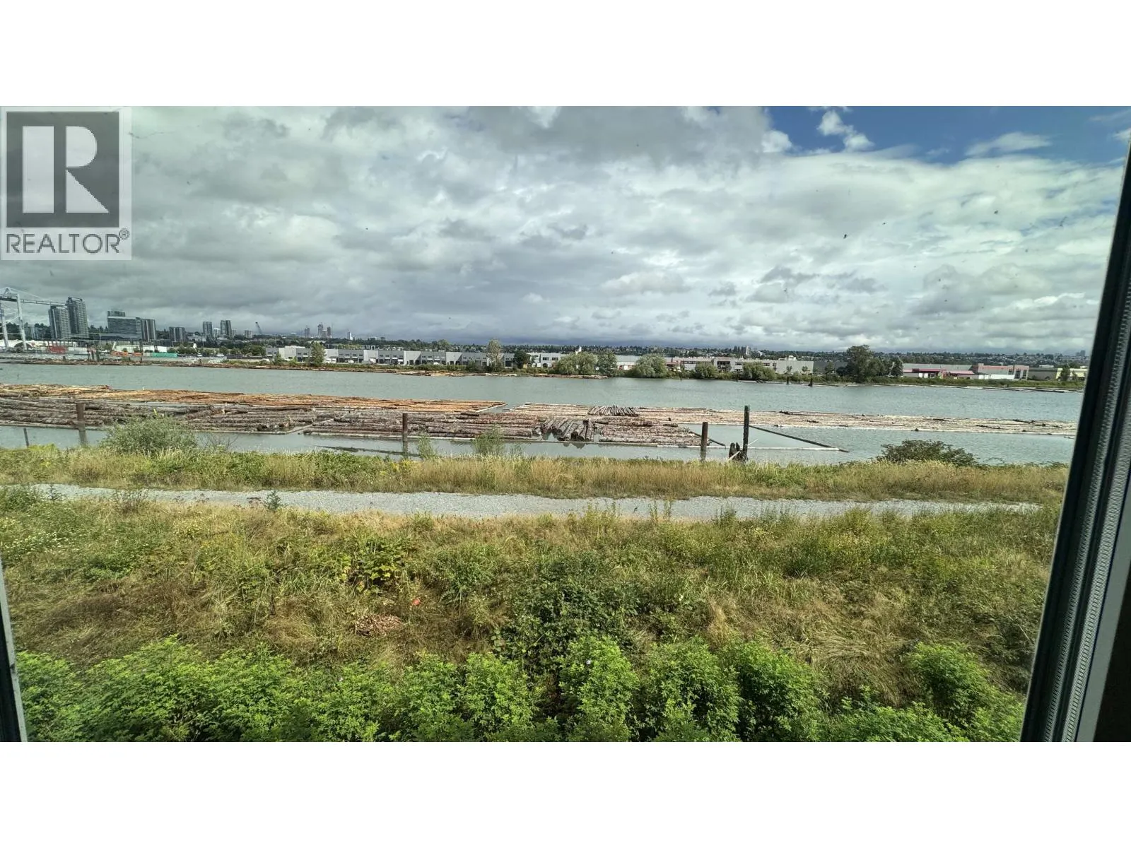 XX 10311 RIVER DRIVE
