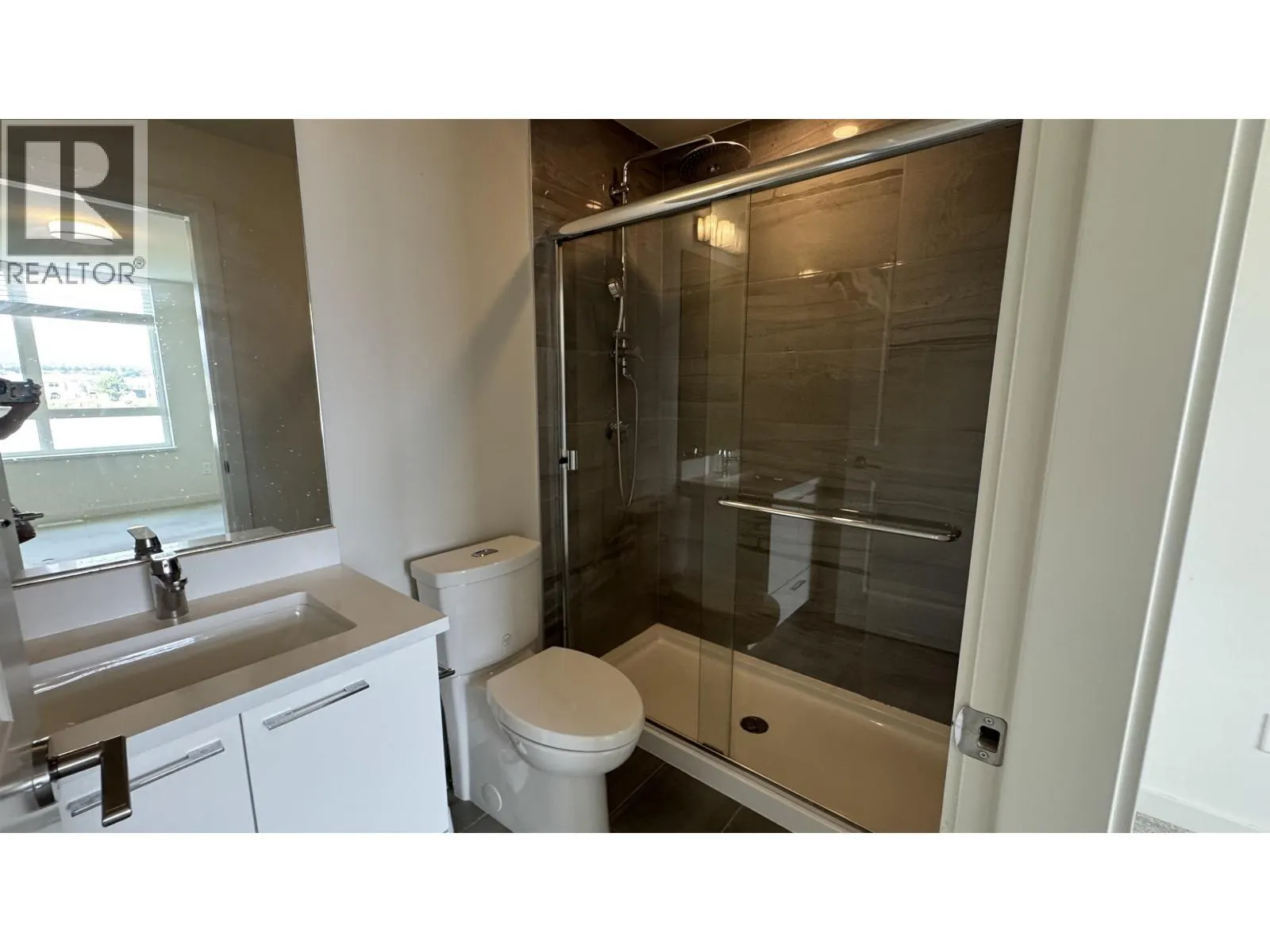 XX 10311 RIVER DRIVE