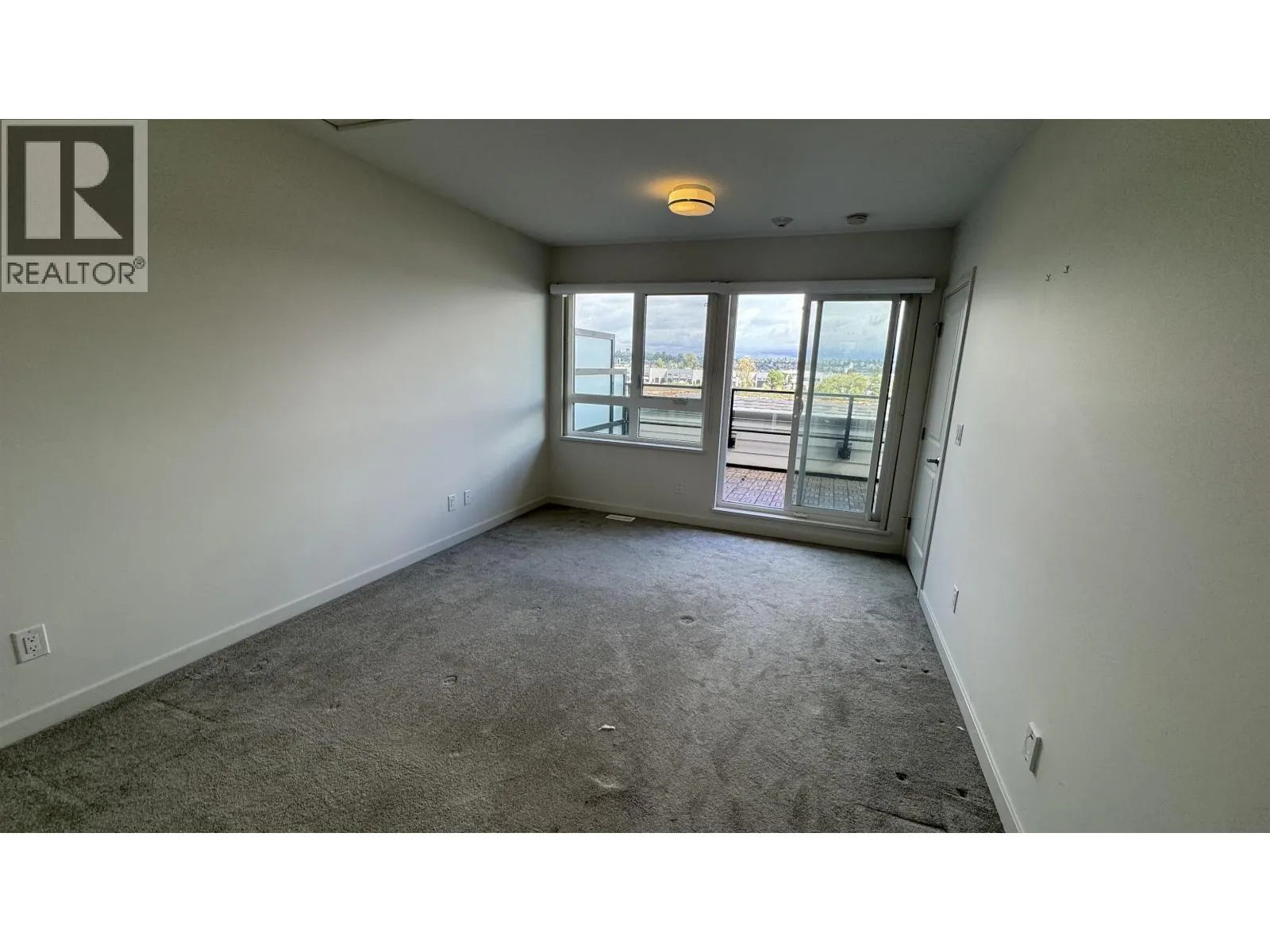 XX 10311 RIVER DRIVE
