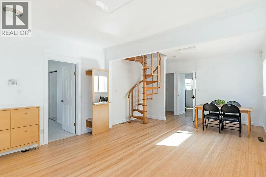 Main 340 E 56TH AVENUE