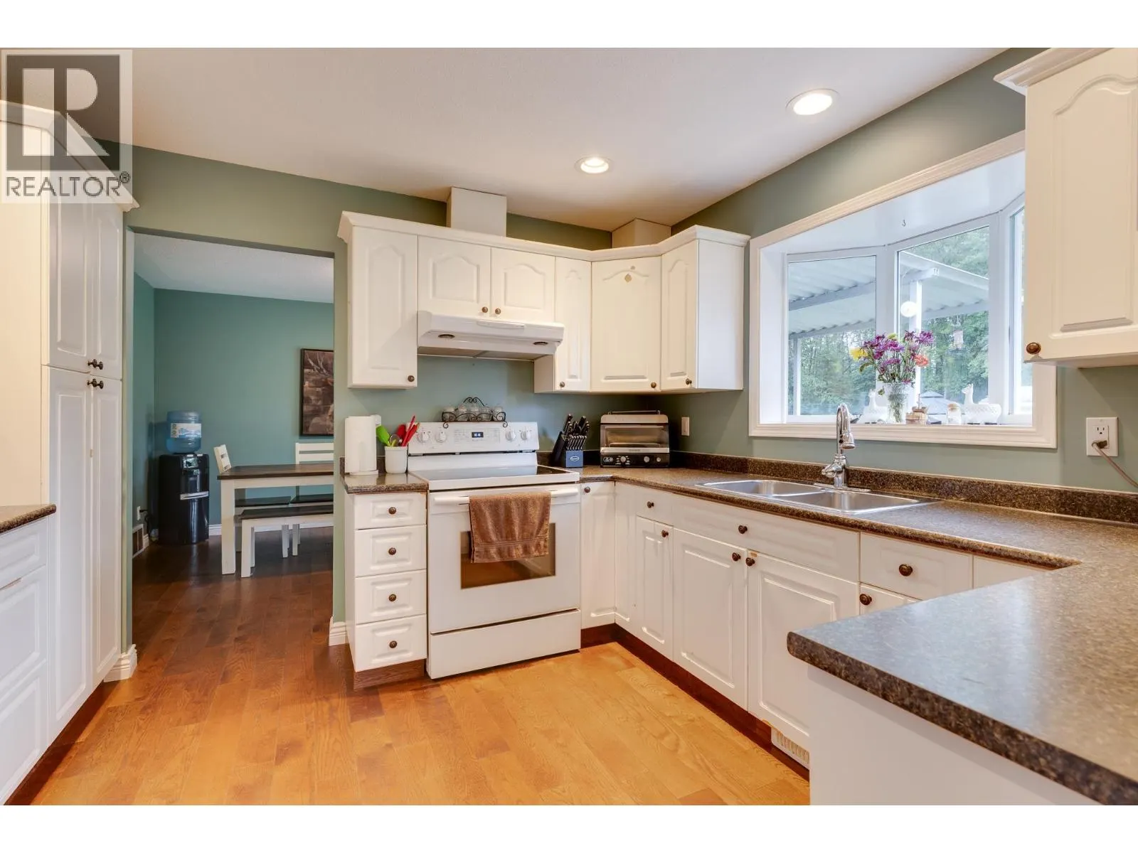 1714 SOMMERVILLE ROAD