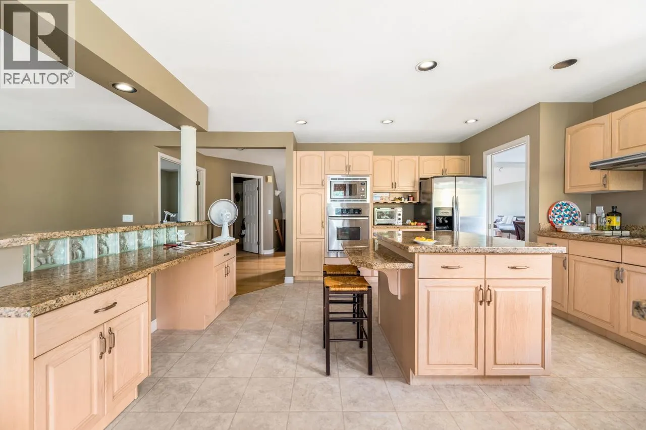35 WILDWOOD DRIVE