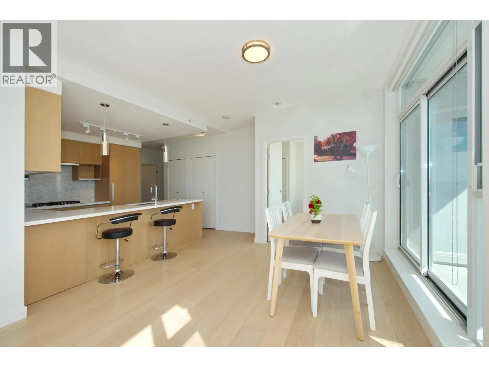 1802 6588 NELSON AVENUE