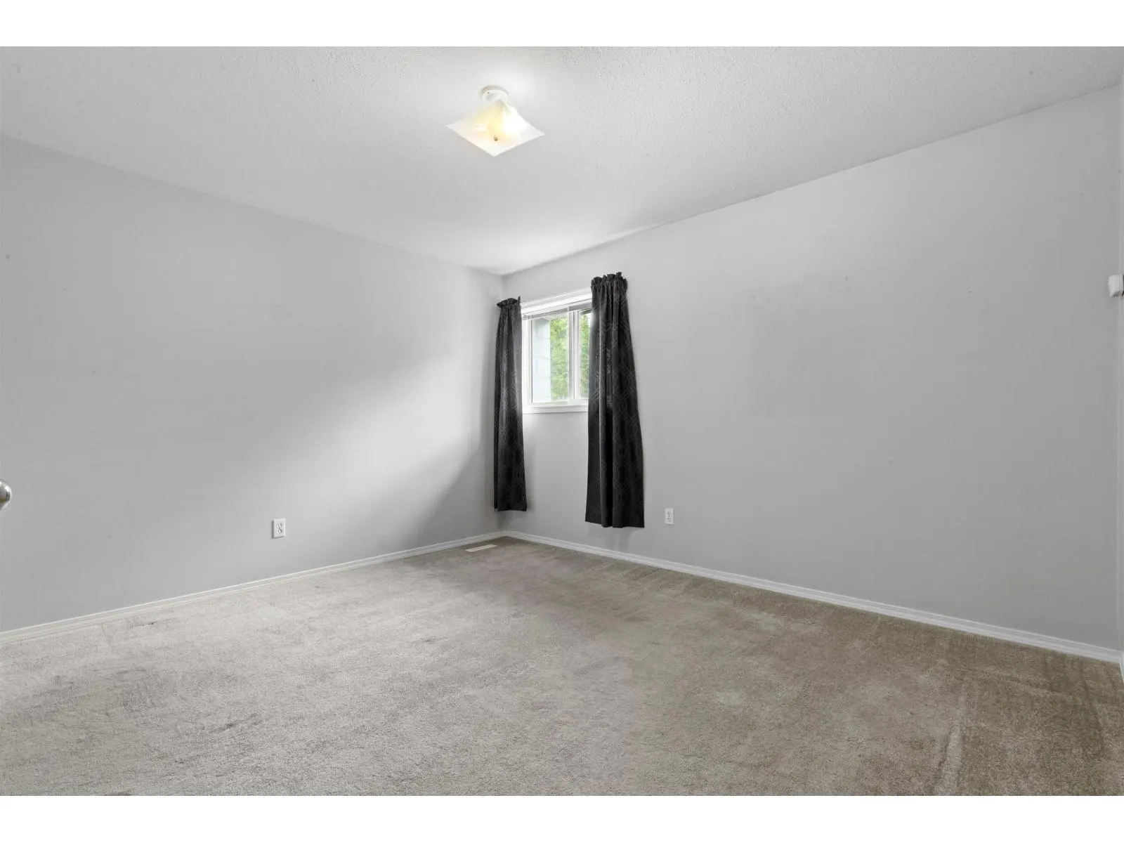 10 5770 VEDDER ROAD|Vedder Crossing