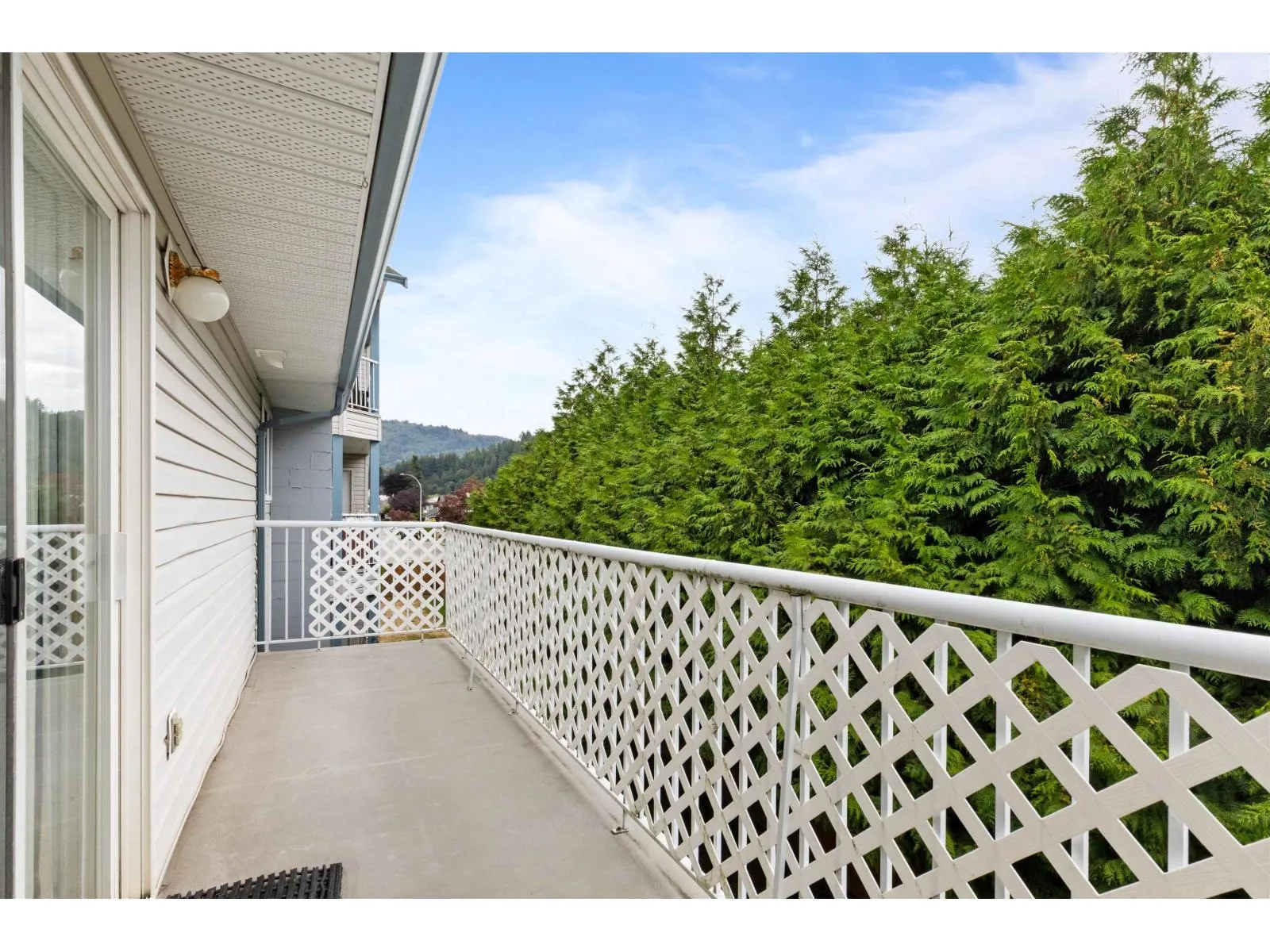 10 5770 VEDDER ROAD|Vedder Crossing