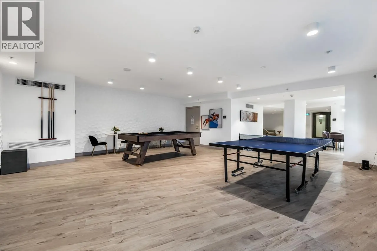 802 5788 GILBERT ROAD