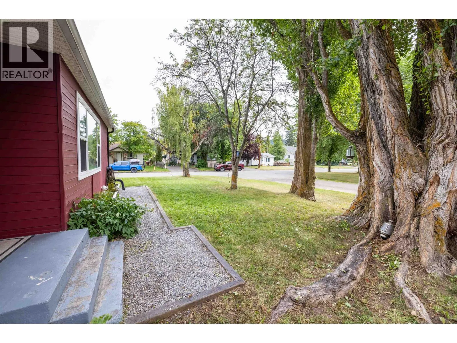 1789 HEMLOCK STREET