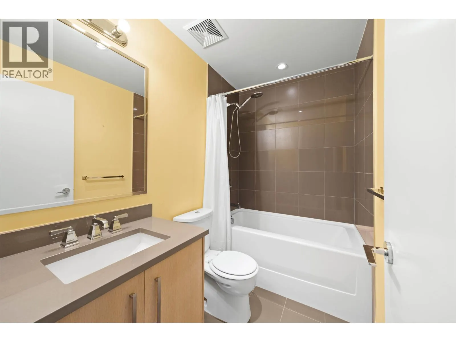 1103 8485 NEW HAVEN CLOSE
