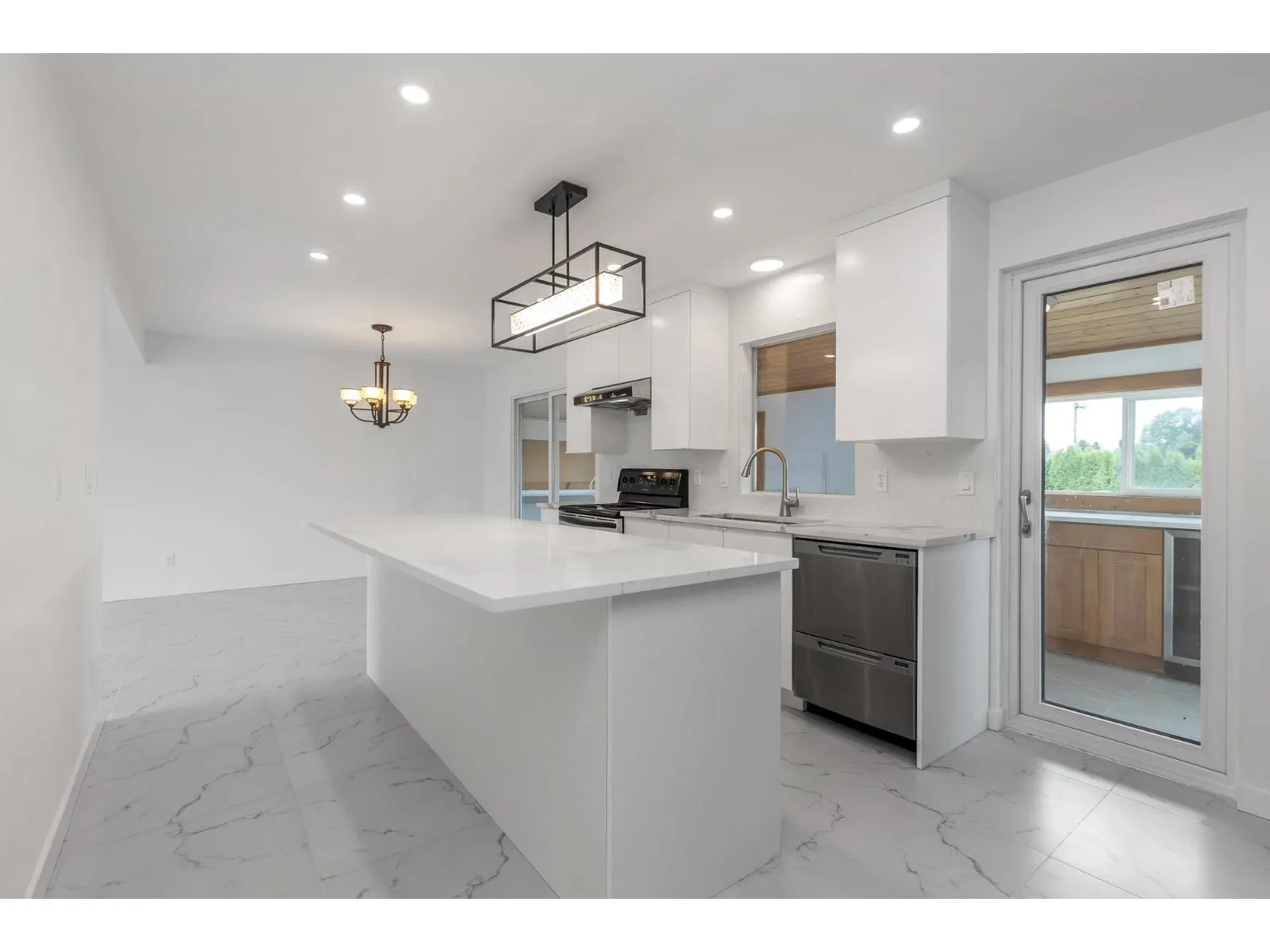 6423 TYSON ROAD|Sardis South