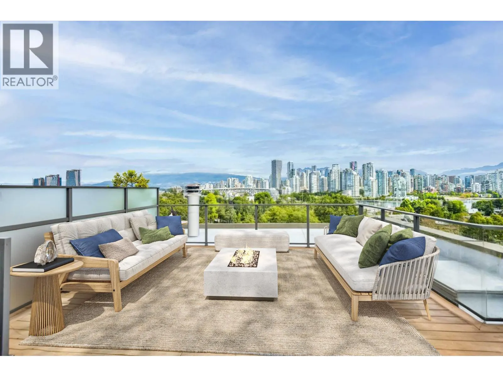 G 1215 W 7TH AVENUE