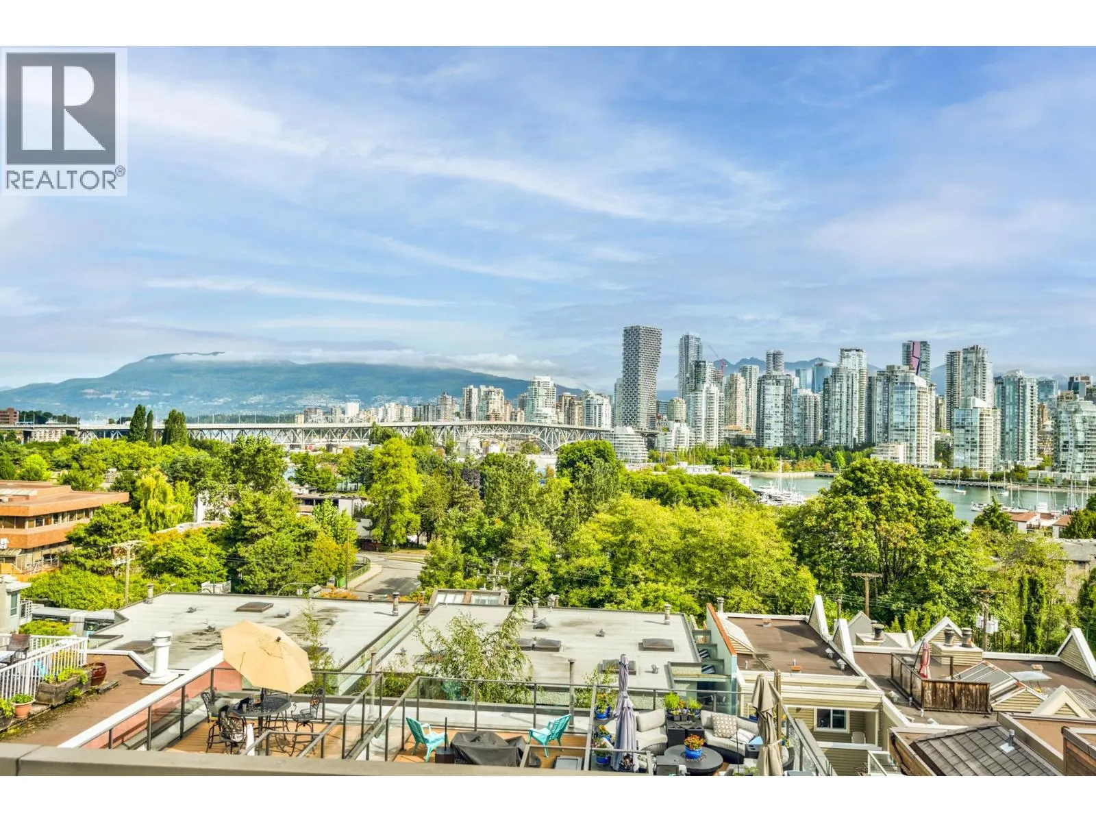 G 1215 W 7TH AVENUE