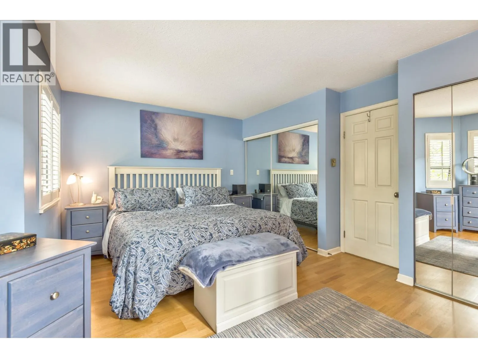G 1215 W 7TH AVENUE