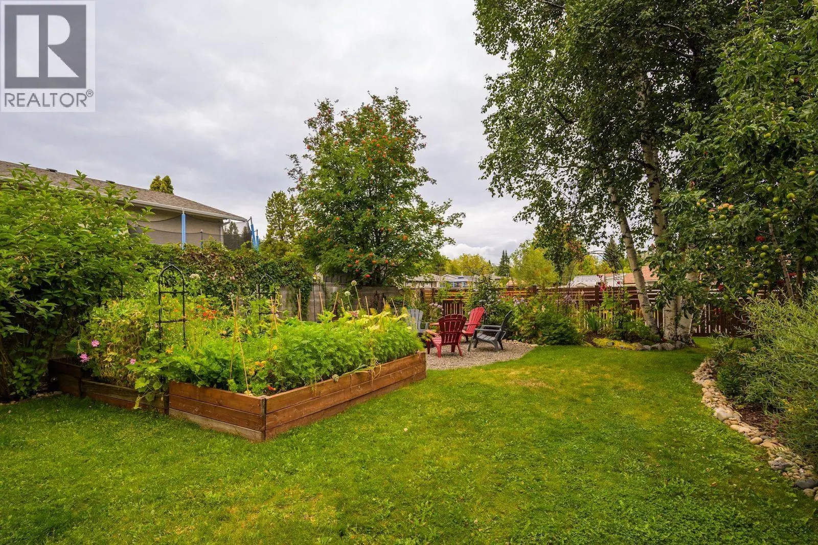 5905 RIDEAU DRIVE
