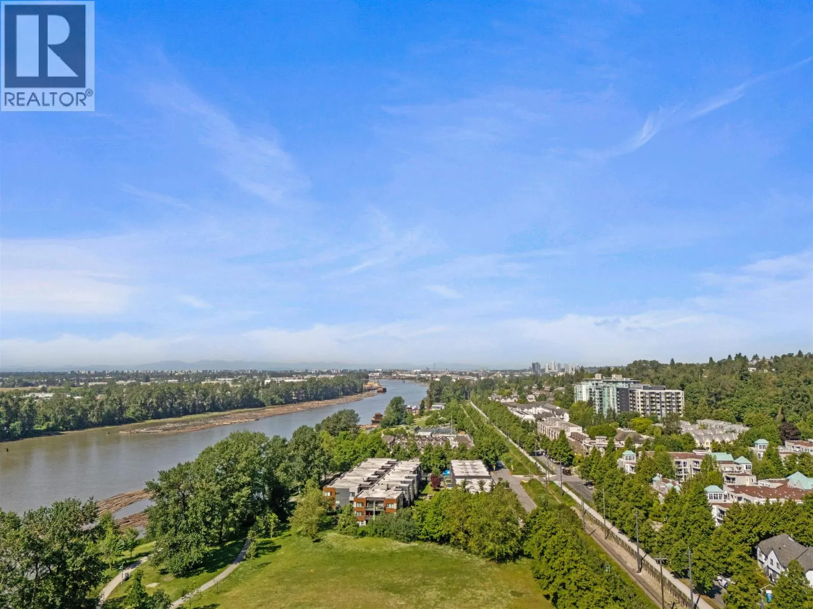 606 3061 E KENT AVENUE NORTH