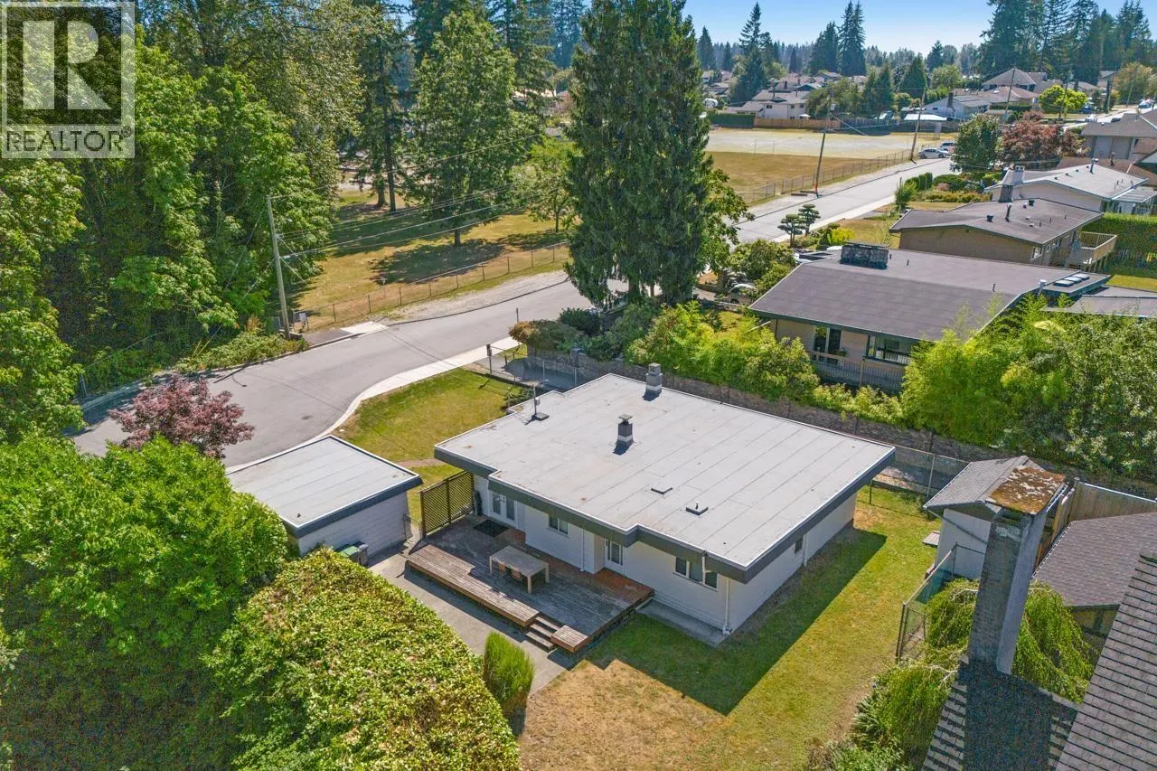 986 PORTER STREET
