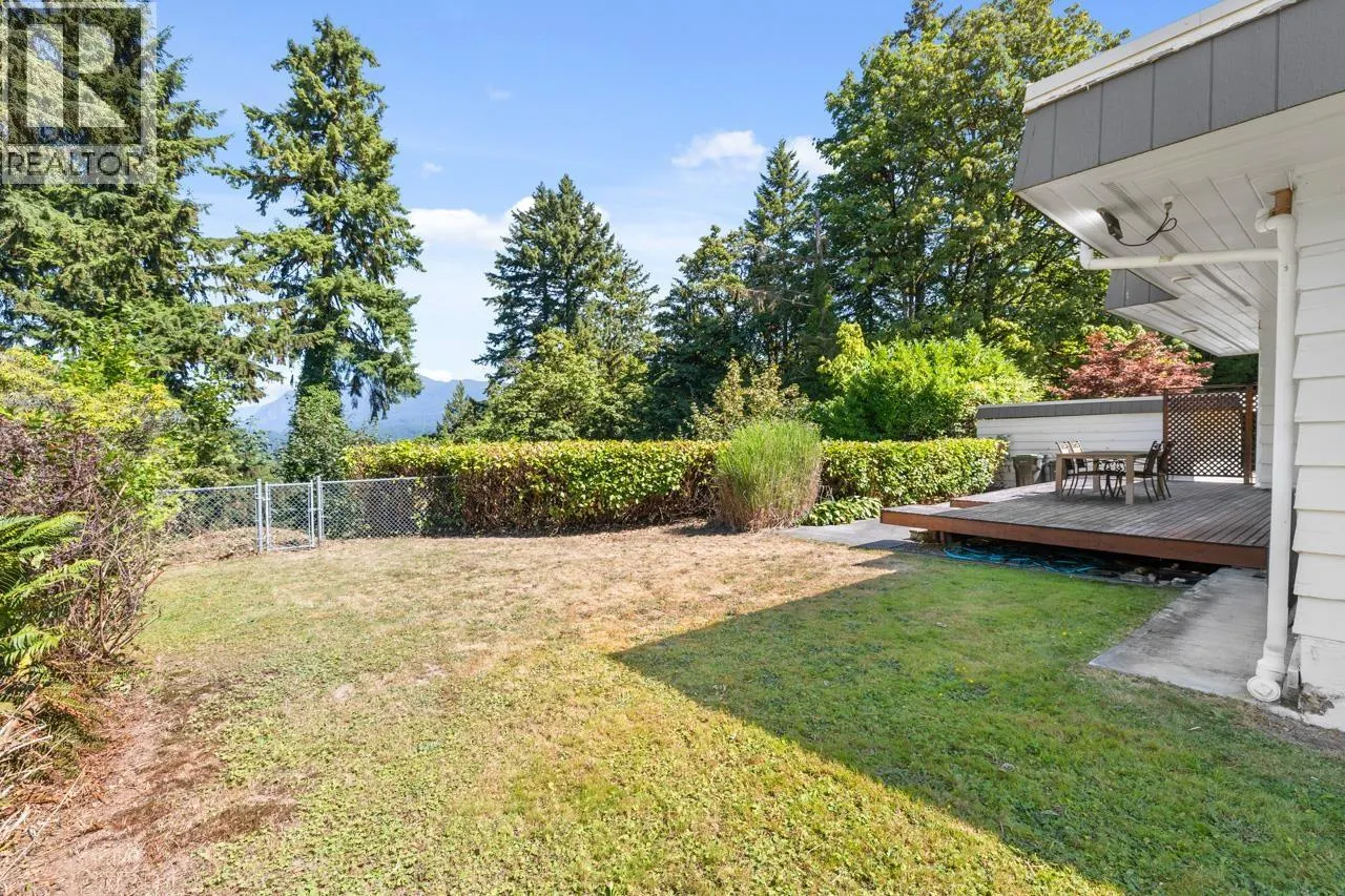 986 PORTER STREET
