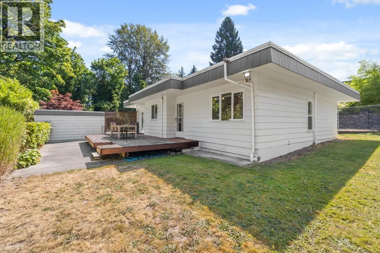 986 PORTER STREET