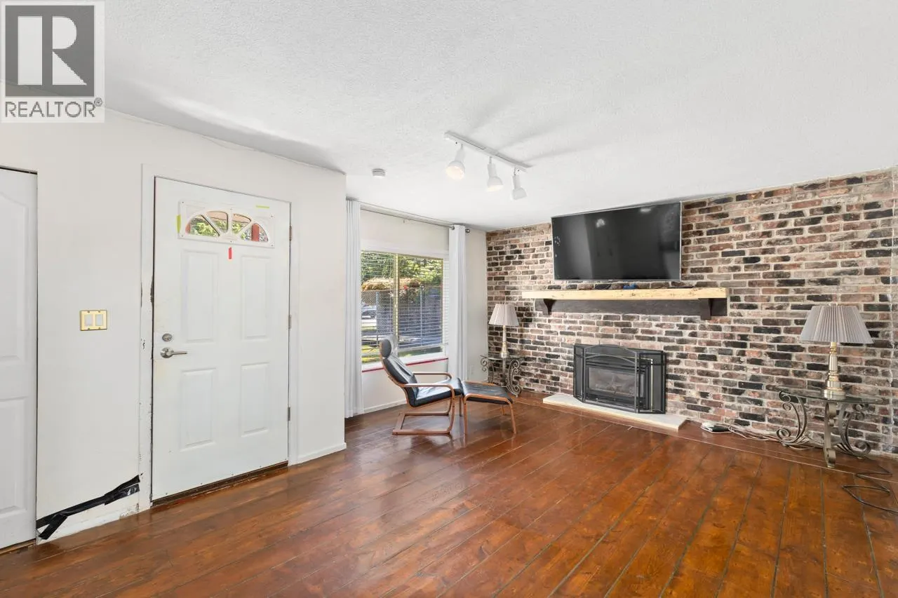 986 PORTER STREET