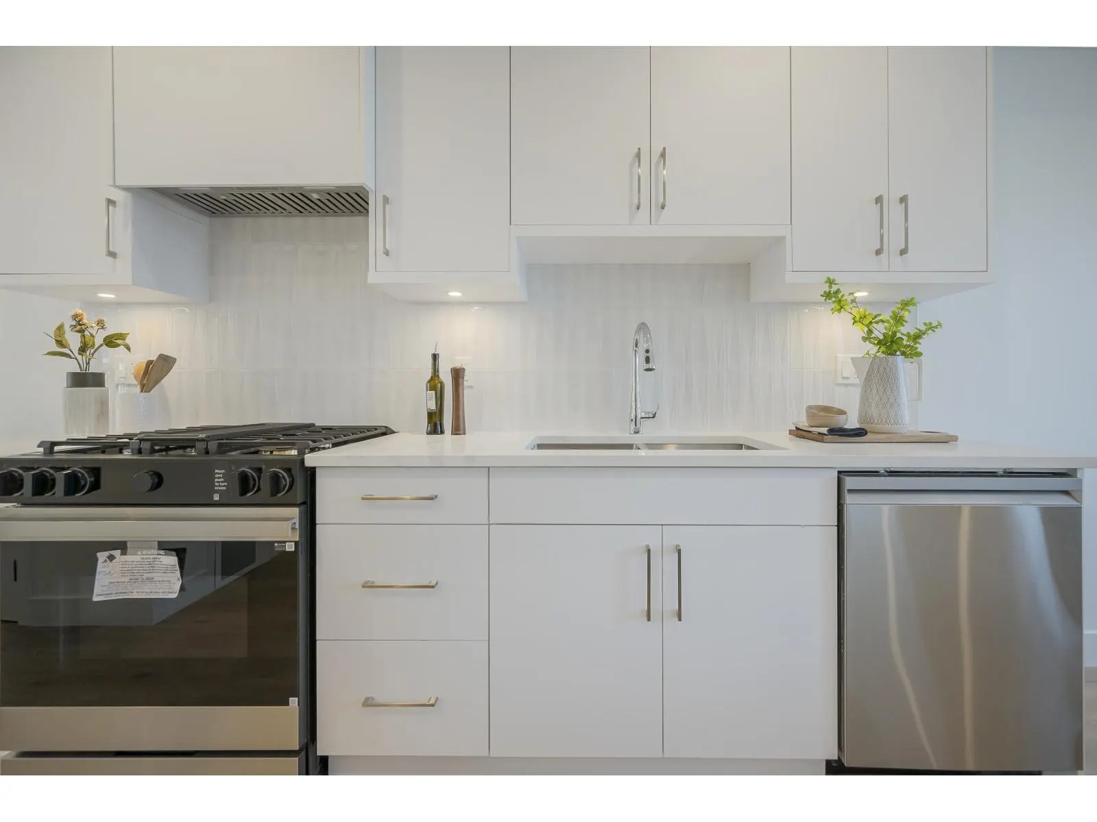 21 12770 105 AVENUE