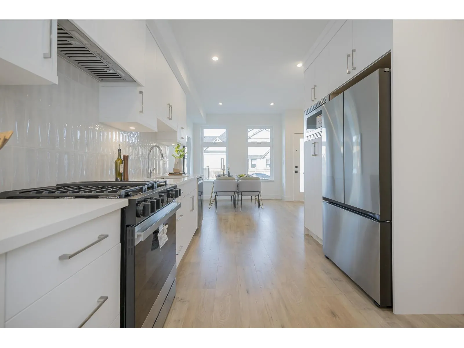 21 12770 105 AVENUE
