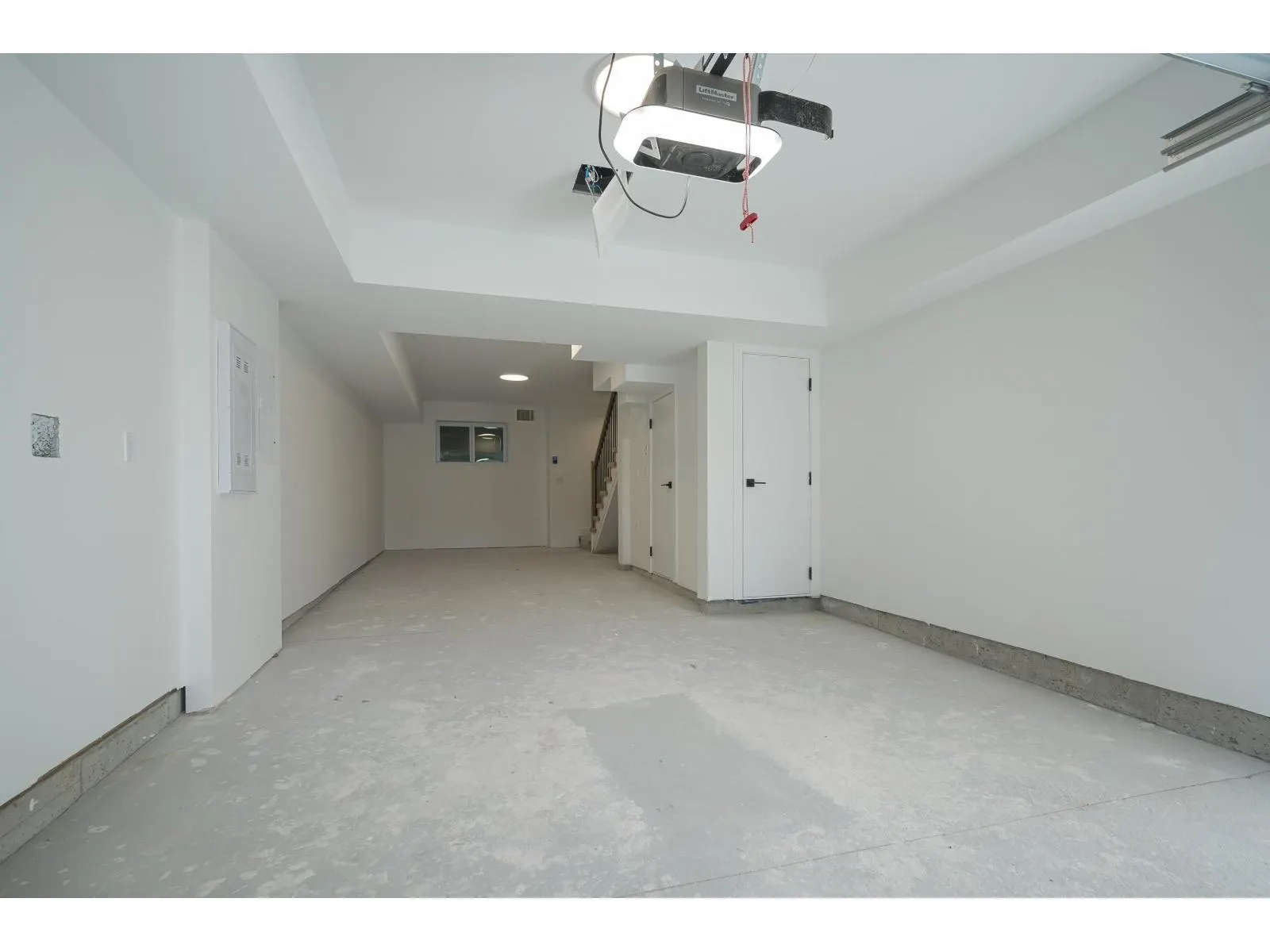 21 12770 105 AVENUE