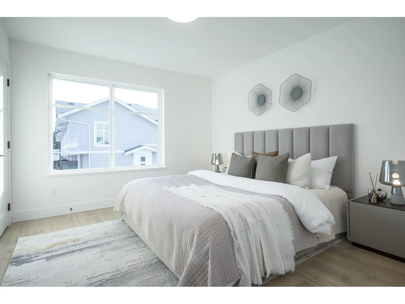 21 12770 105 AVENUE