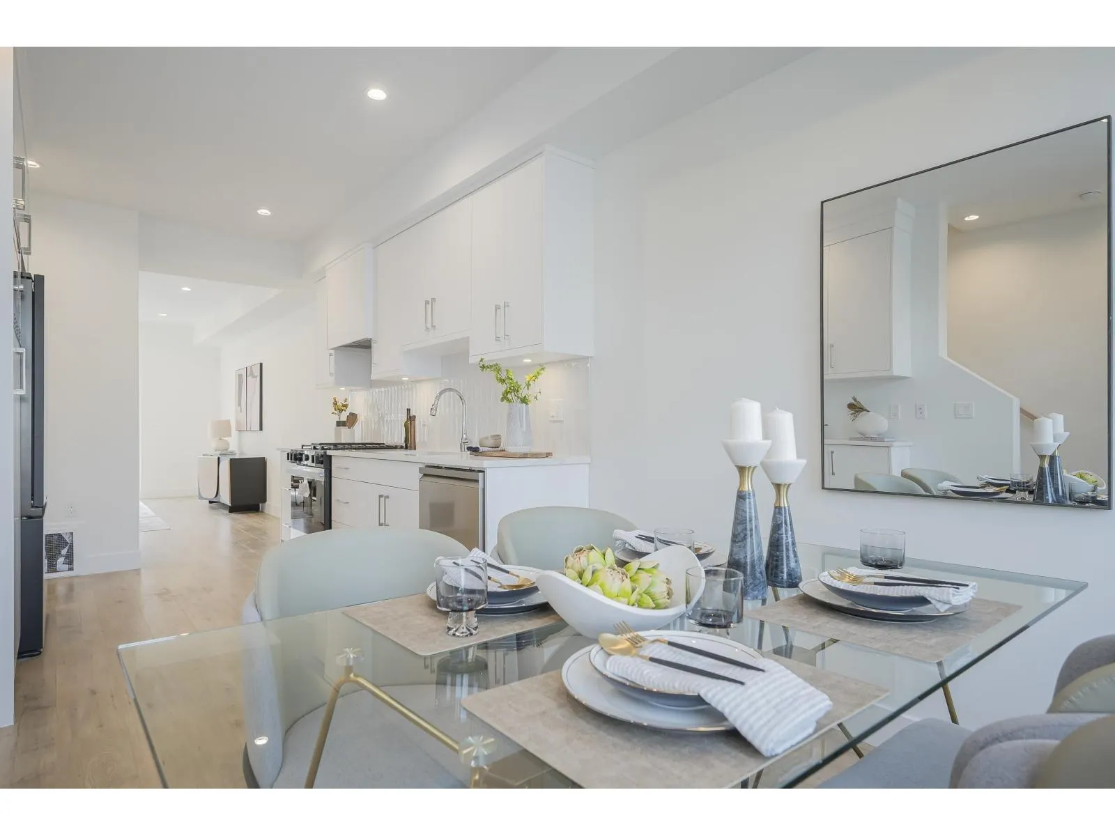 21 12770 105 AVENUE