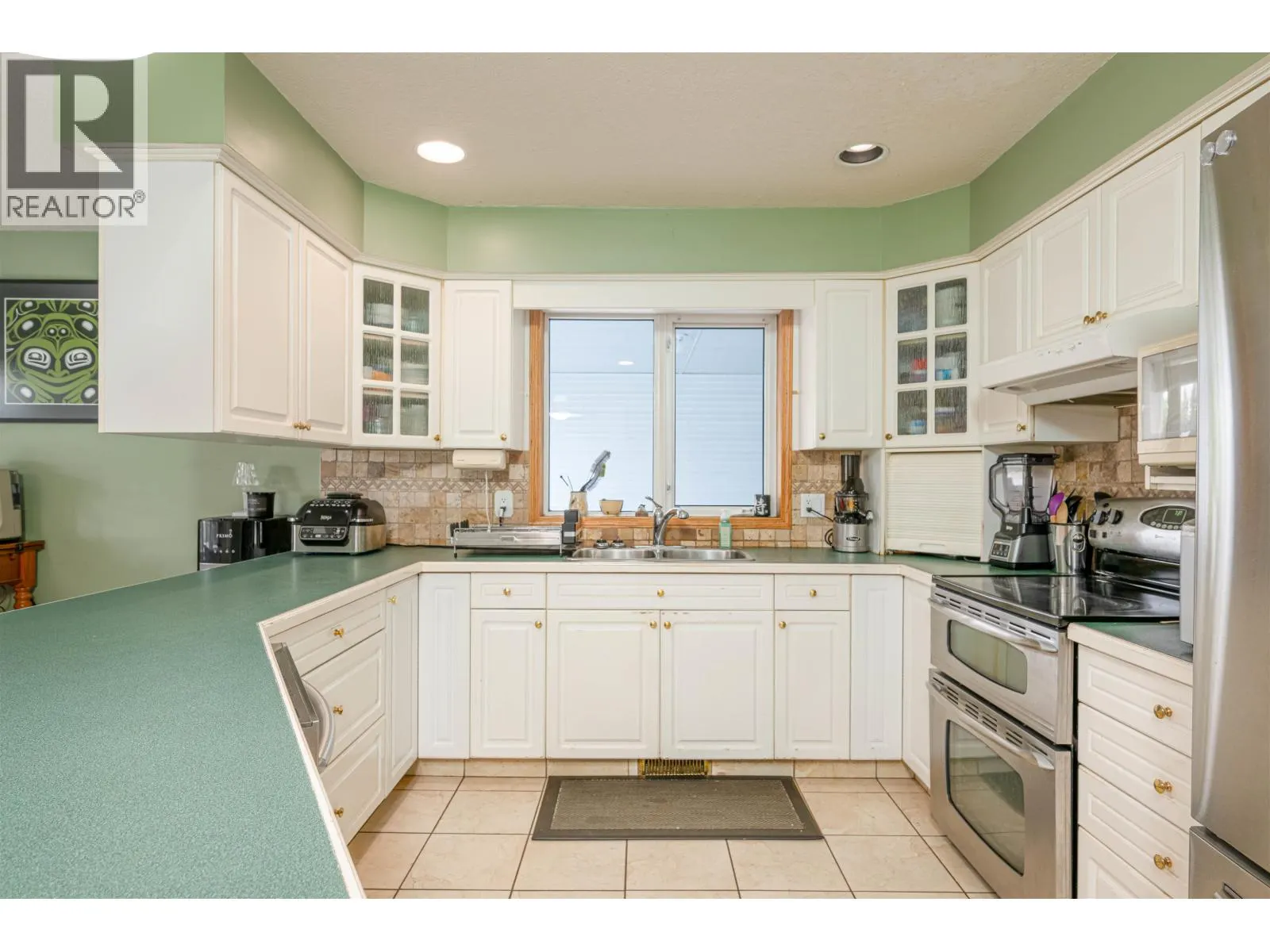 13925 CARIBOO HIGHWAY