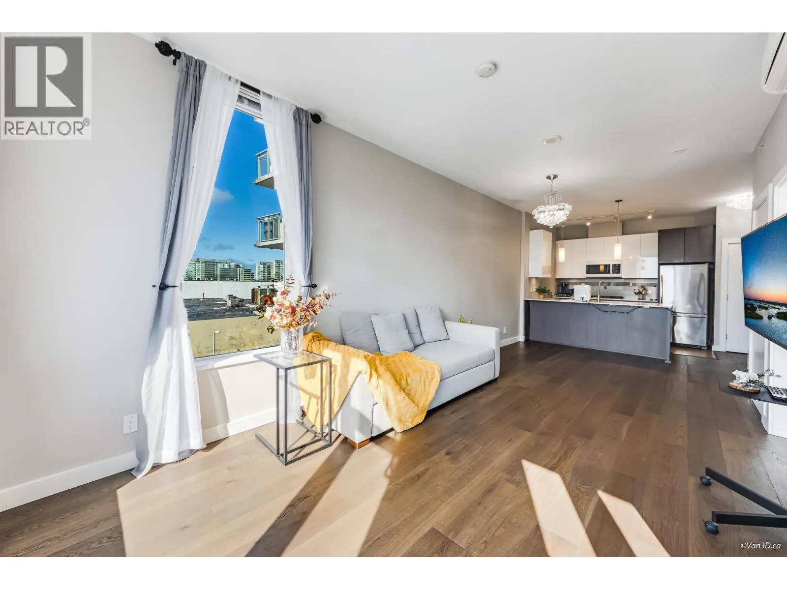 3018 5511 HOLLYBRIDGE WAY