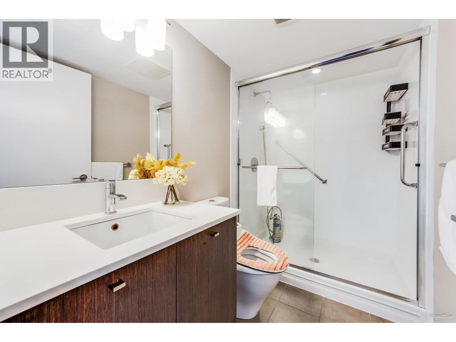 3018 5511 HOLLYBRIDGE WAY