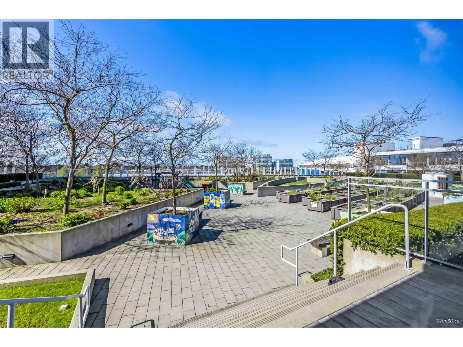3018 5511 HOLLYBRIDGE WAY