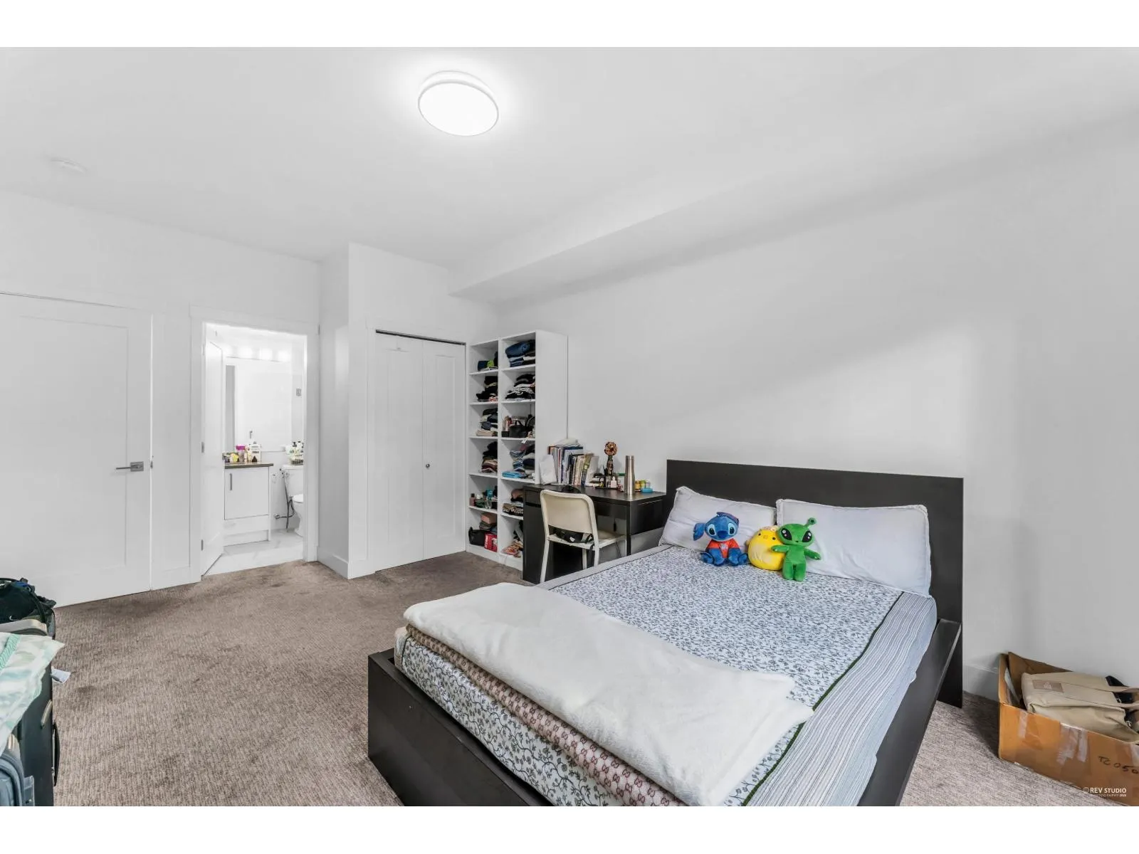 B107 9689 140 STREET