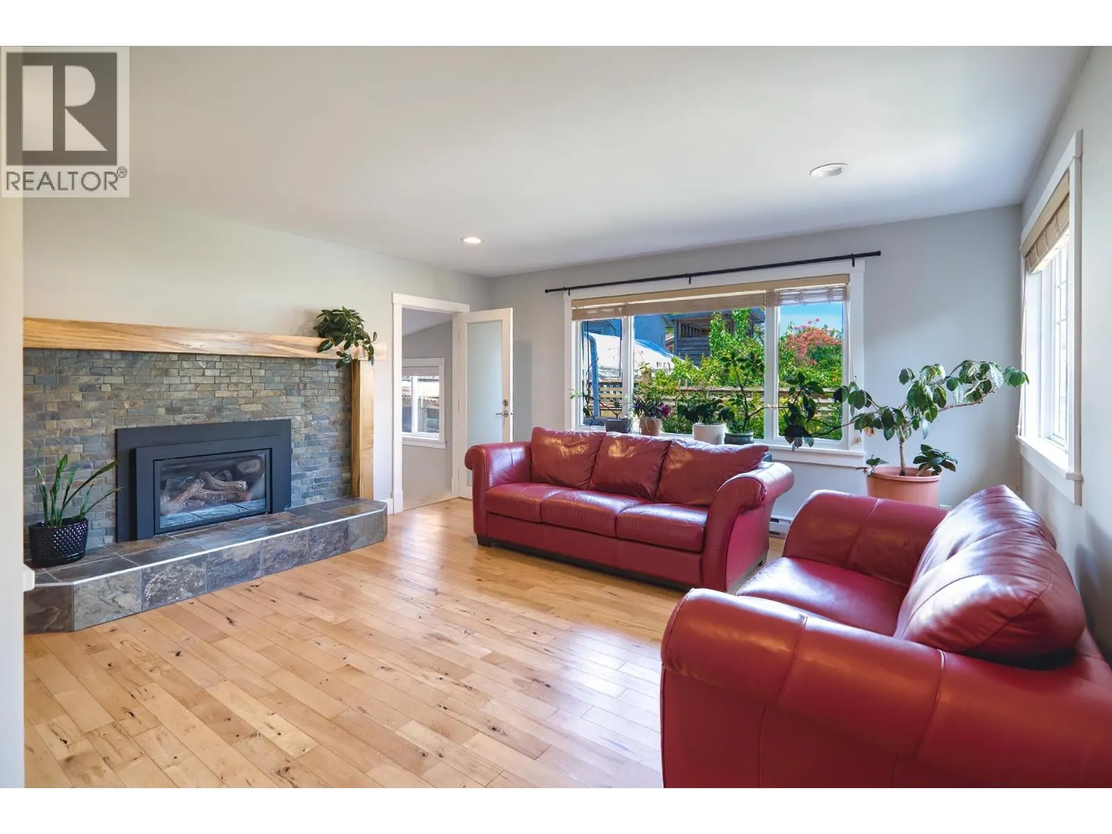 4631 WHITAKER ROAD