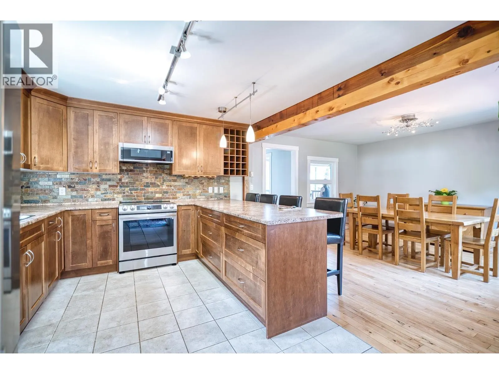4631 WHITAKER ROAD