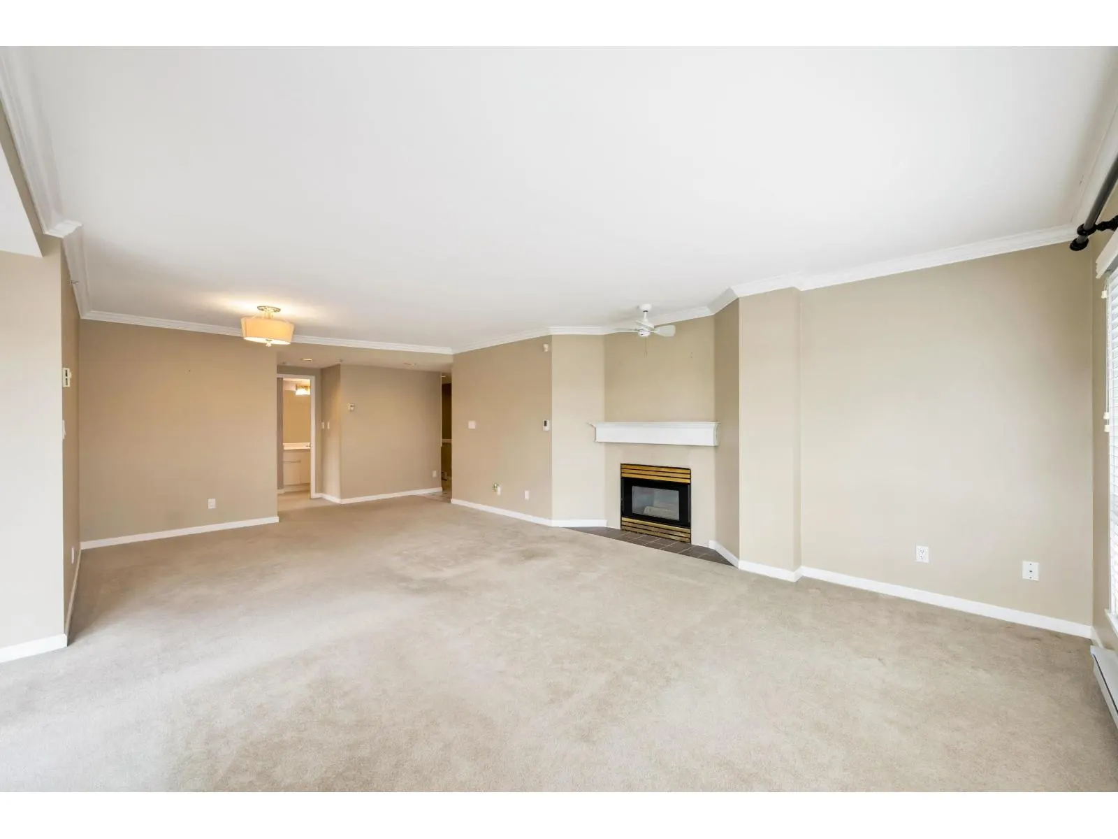 404 9978 148 STREET