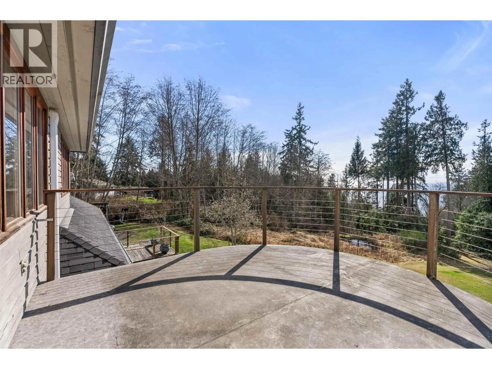 1911 GRANDVIEW ROAD