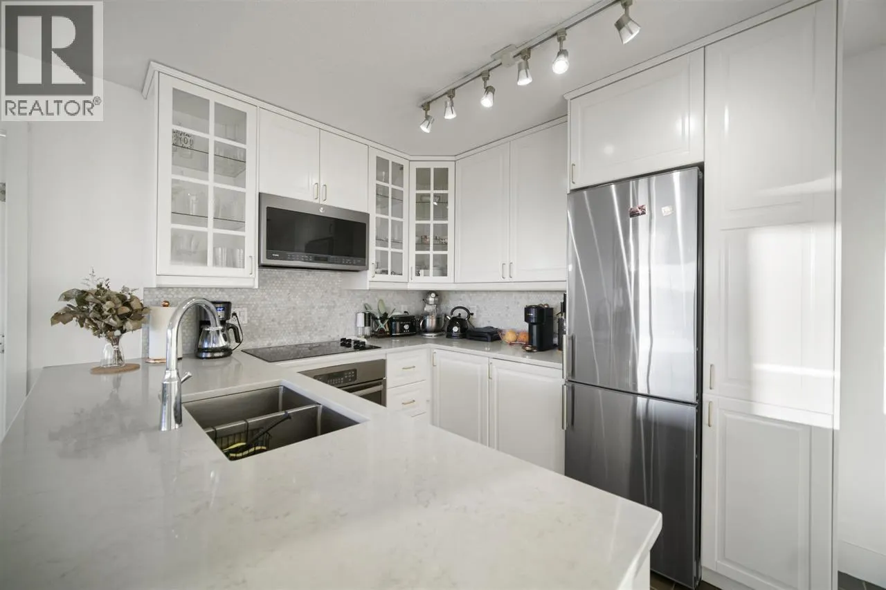 702 4118 DAWSON STREET