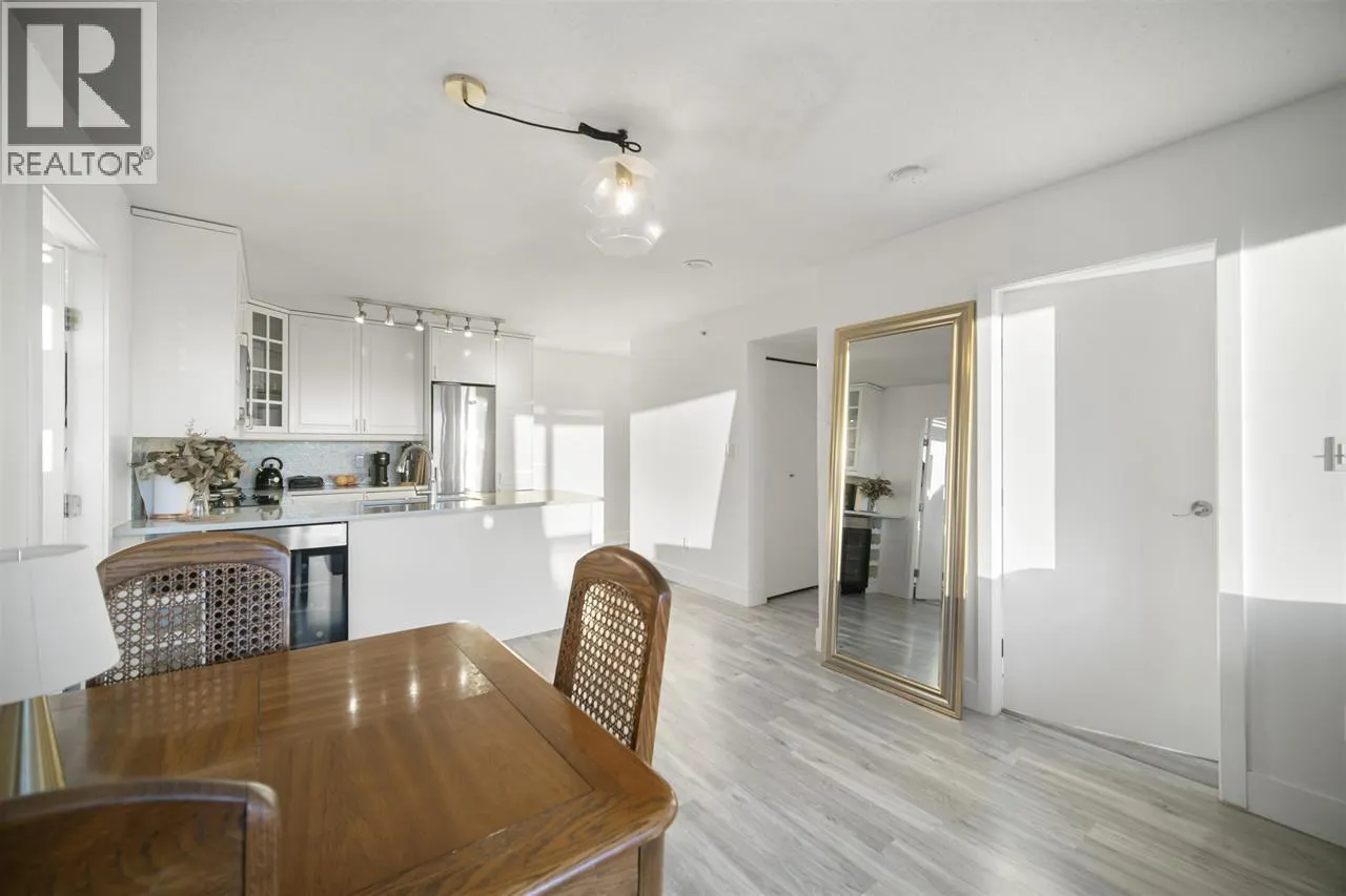 702 4118 DAWSON STREET