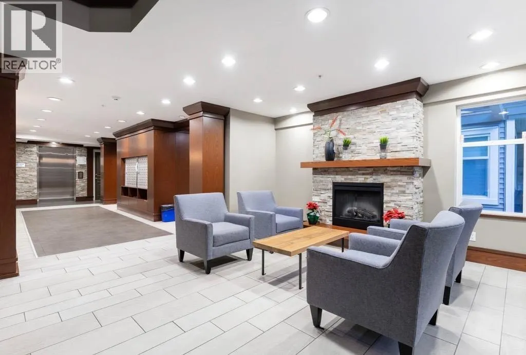 302 4868 BRENTWOOD DRIVE