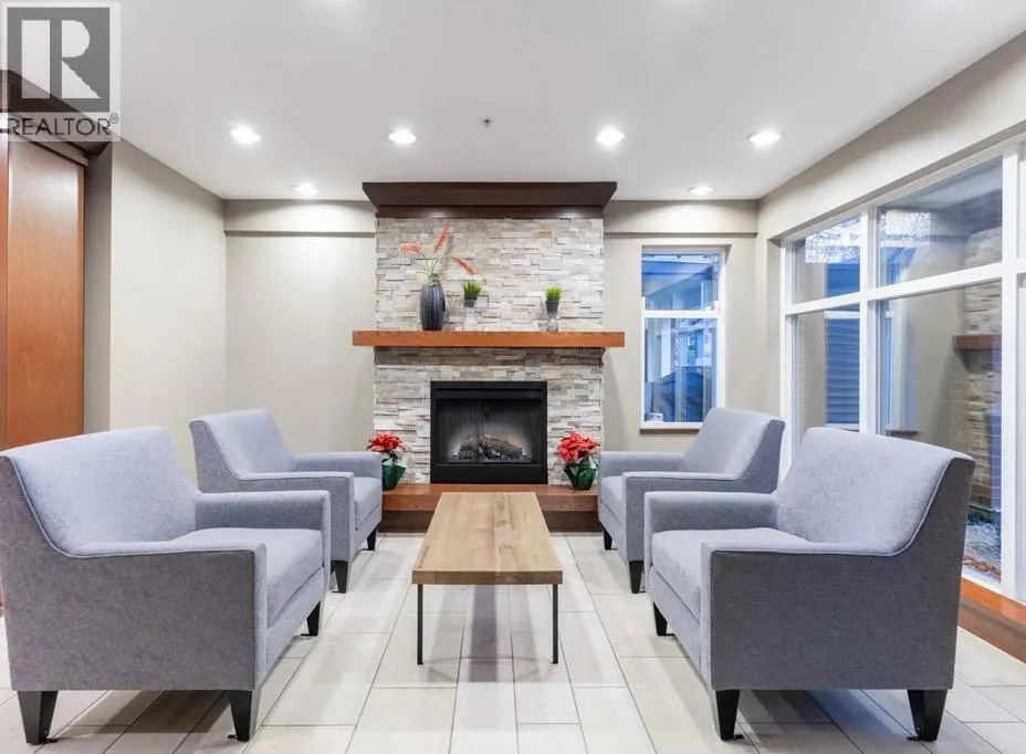 302 4868 BRENTWOOD DRIVE