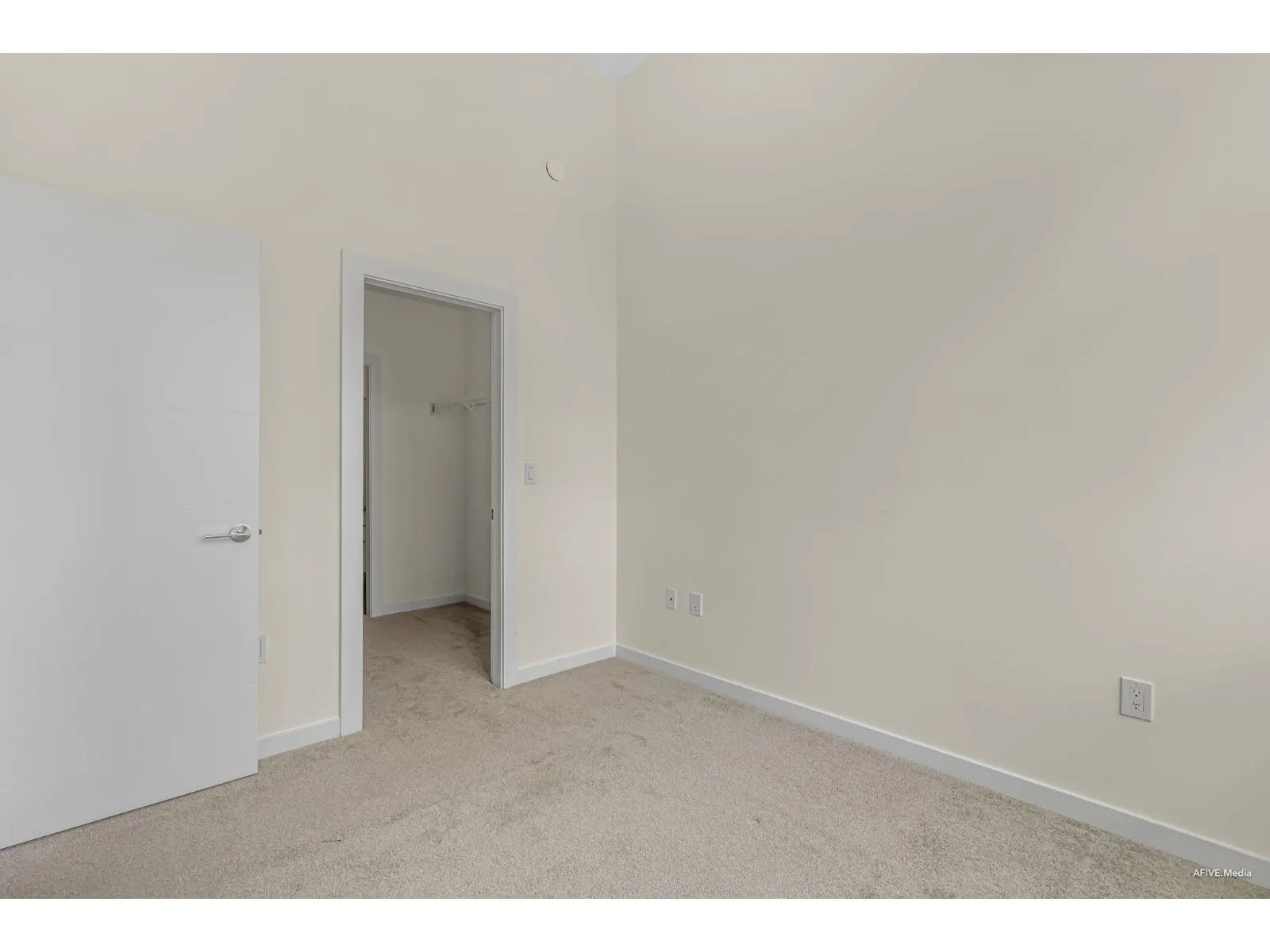 606 7920 206 STREET