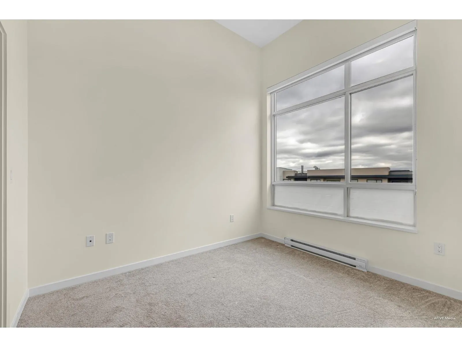 606 7920 206 STREET