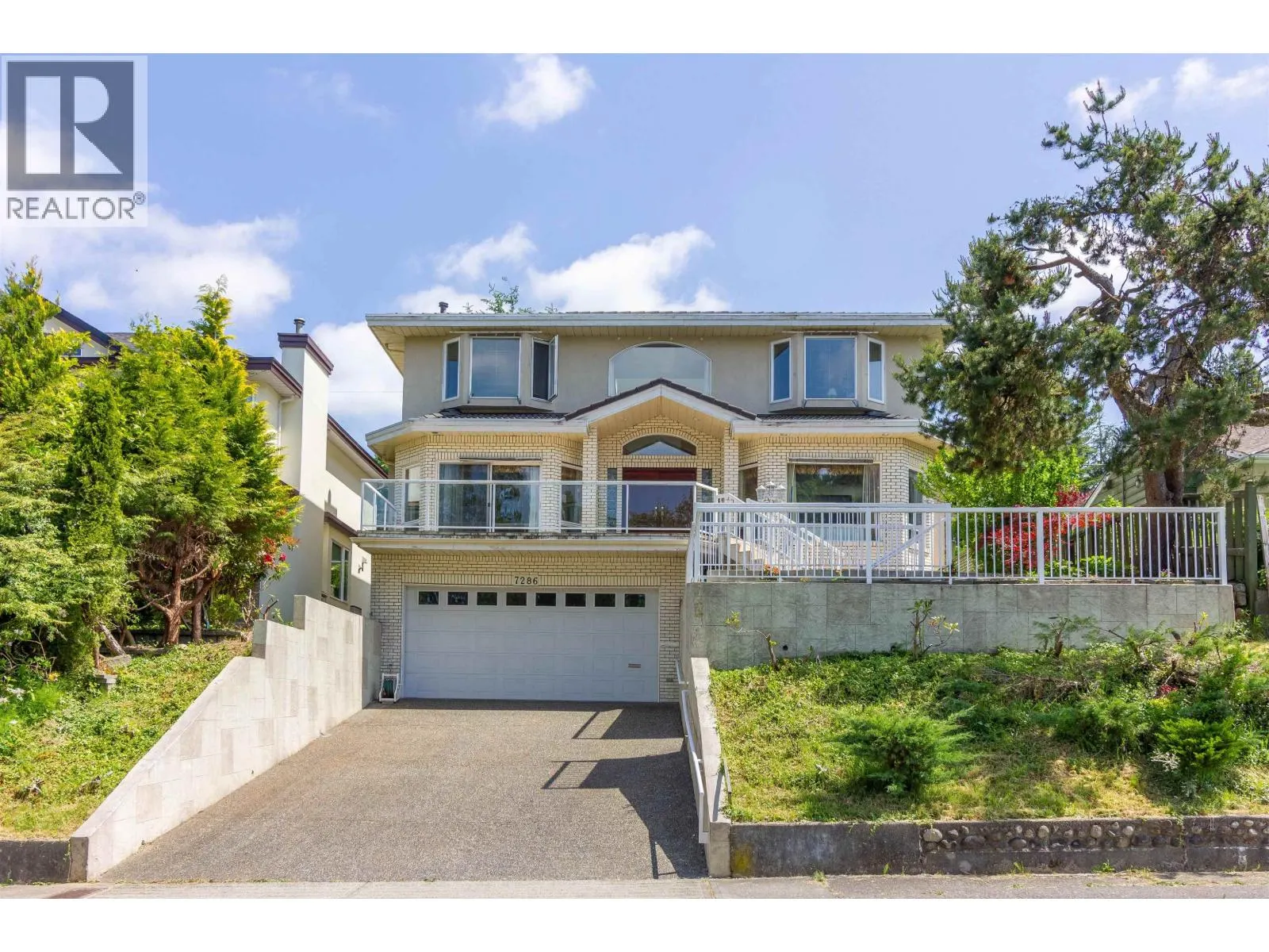 7286 BARNET ROAD