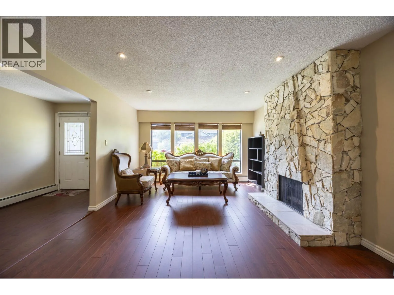 10548 CANSO CRESCENT