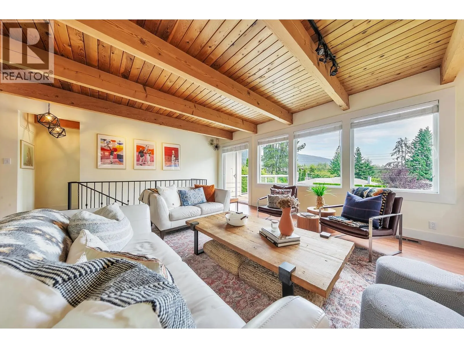 83 GLENMORE DRIVE